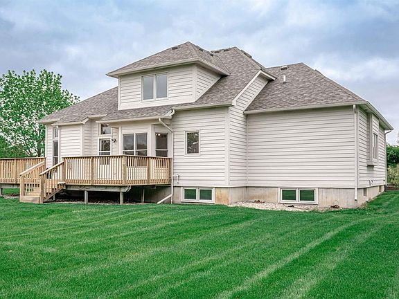 4th image of 5775 Creekview Dr