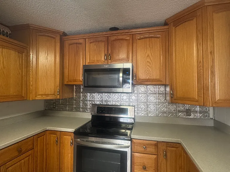 2565 Absher Rd — Photo 9
