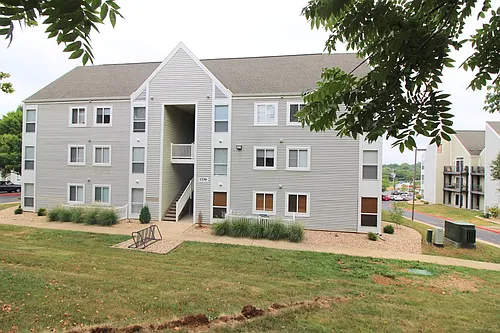 1336 Hunters Rd #D Photo 1