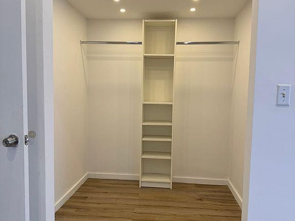 4th image of 1140 99th St APT 21