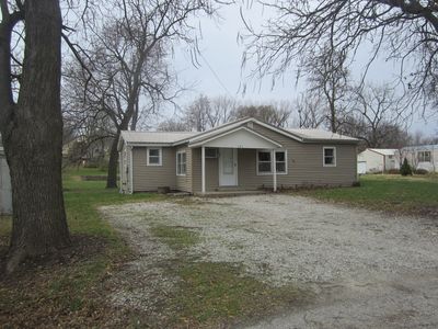 121 N Sanders St, Memphis, MO, 63555