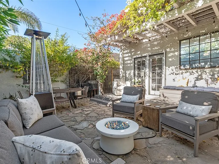 3390 Herman Ave — Photo 23