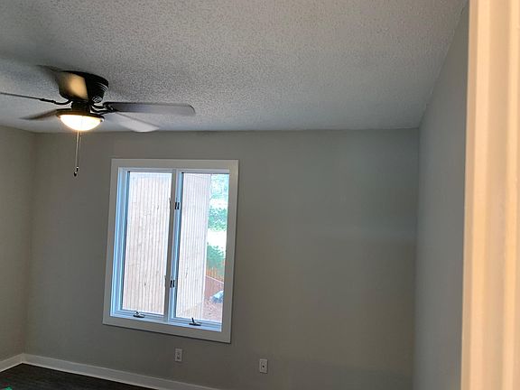 5th image of 4726 Race St #4726