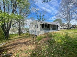 714 Cumberland Ave, Athens, TN 37303