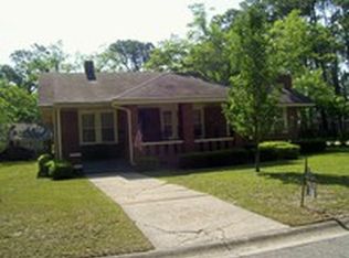 1412 Saint Marys Dr, Waycross, GA 31501