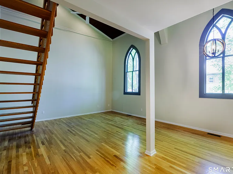161 Whitfield St #4 — Photo 11