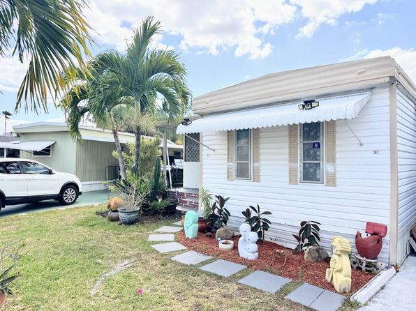 5390 SW 34th St, Davie, FL 33314