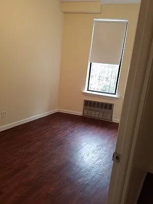 Rented by Allen Harris, LREB | media 42