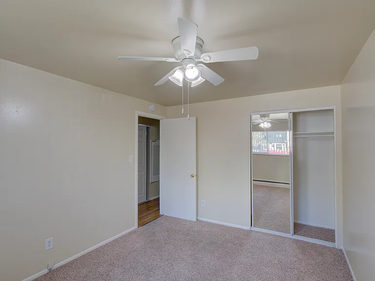 Lampliter Apartments — Photo 29