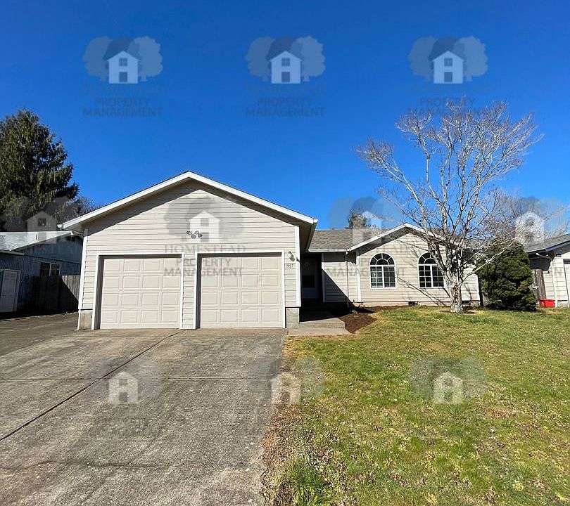 1st image of 1957 Maplewood Ct S