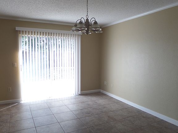 886510_Dining Room_02062016