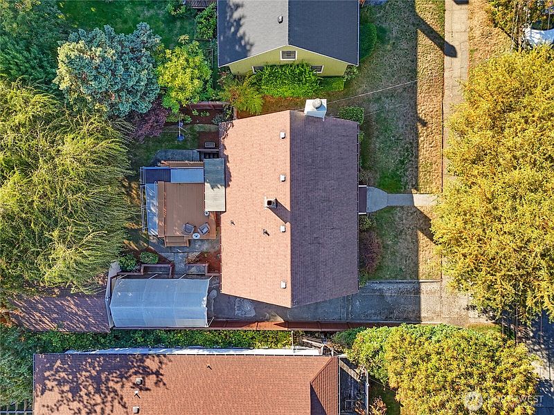 4th image of 3007 NW 64th Street