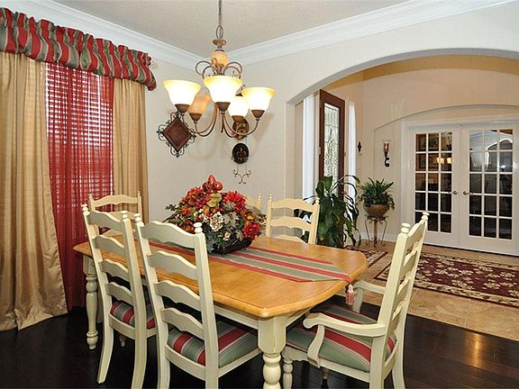 5th image of 12126 Badlands Bend Ln