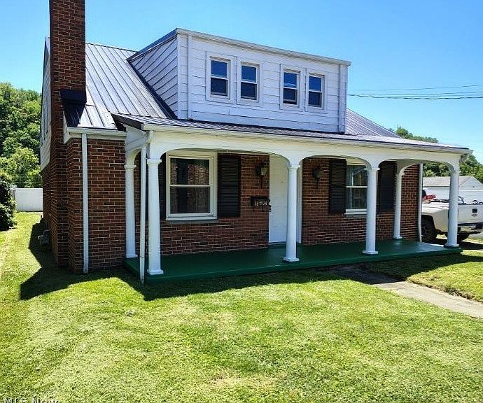 Listing photo 2