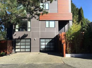 2566 Nob Hill Ave N, Seattle, WA 98109