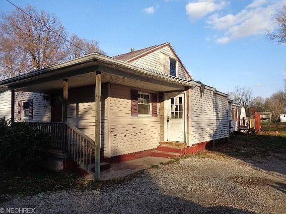 2nd image of 1451 Pin Oak Dr