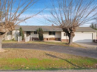 25292 N Eunice Ave, Acampo, CA 95220