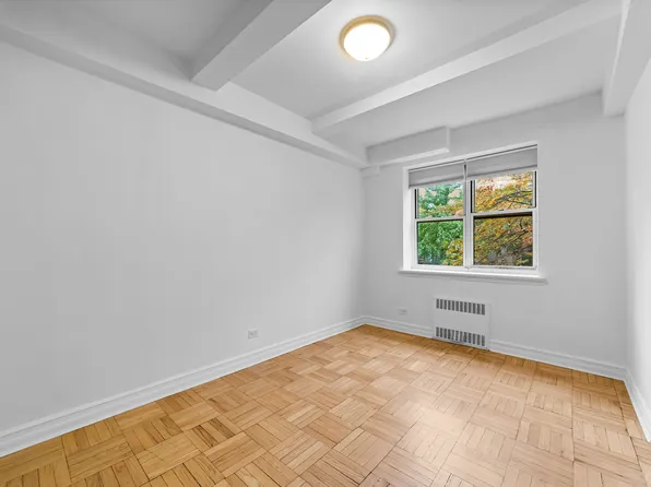 3850 Hudson Manor Terrace image 17 of 32