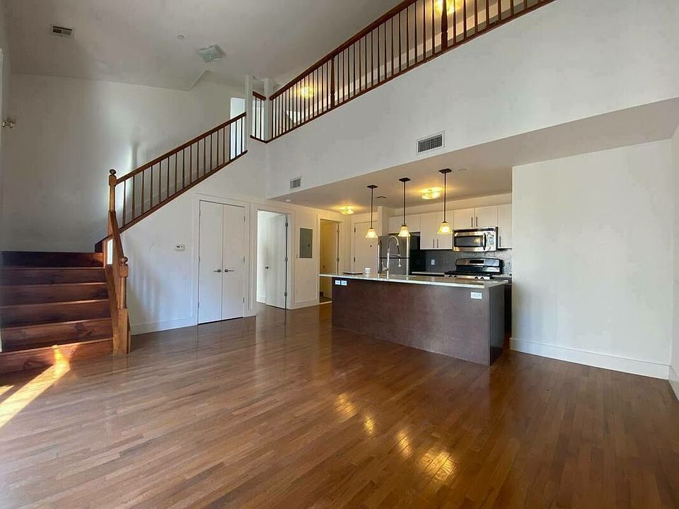 1st image of 180 Scholes St APT 2K