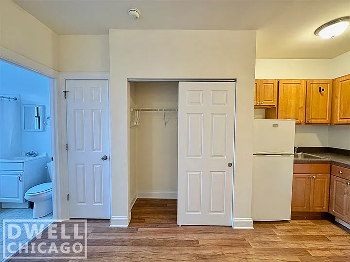 1724 N Humboldt Blvd #207 — Photo 9