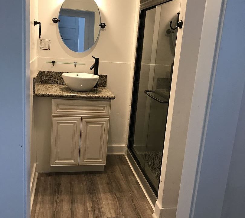 1st image of 1134 11th Ave APT 6