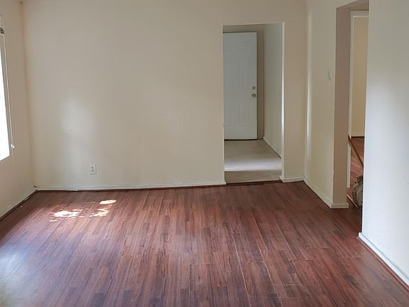 5th image of 818 Dennison St