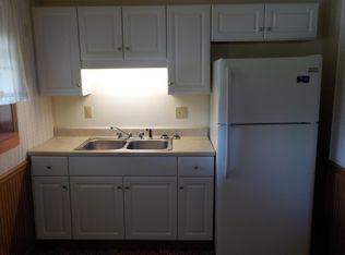 9 Cumberland Vlg, Carmichaels, PA 15320