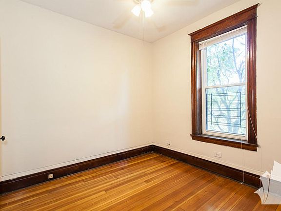 3rd image of 1405 W Belden Ave #2A