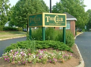 273 Hatfield Ln, East Brunswick, NJ 08816