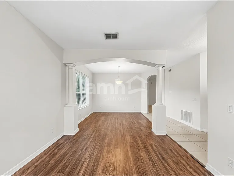 1726 Palmerston Cir — Photo 6