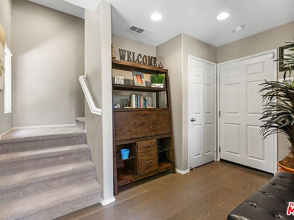 3rd image of 14681 Sherman Way #1/2