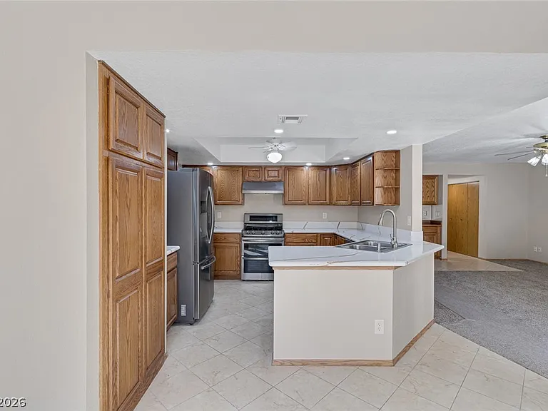340 Bekasina Dr — Photo 10