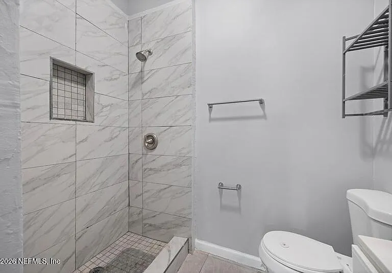 1648 W 36th St #0 — Photo 17
