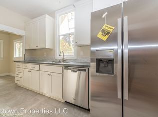 5611 S Corbett Ave, Portland, OR 97239