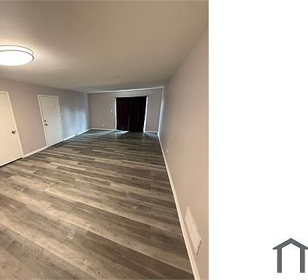 3rd image of 21814 Peterson Ave #1
