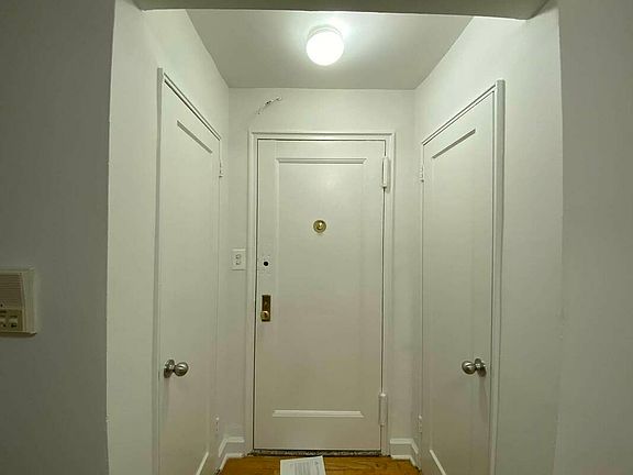 4th image of 82-46 135th St #5U