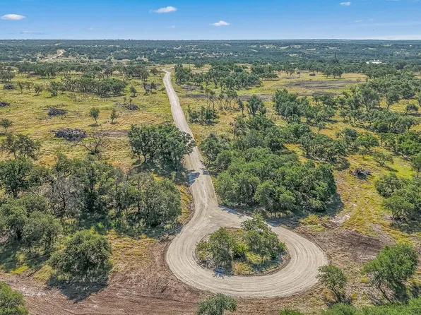 996 Fm 479, Mountain Home, TX 78058