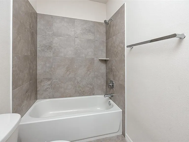 1510 Figleaf Ln — Photo 32