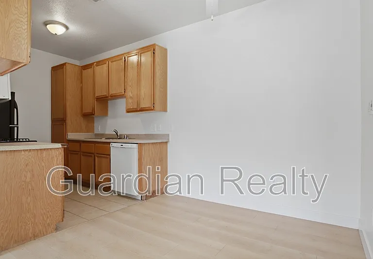 4730 E Craig Rd #1140 — Photo 10