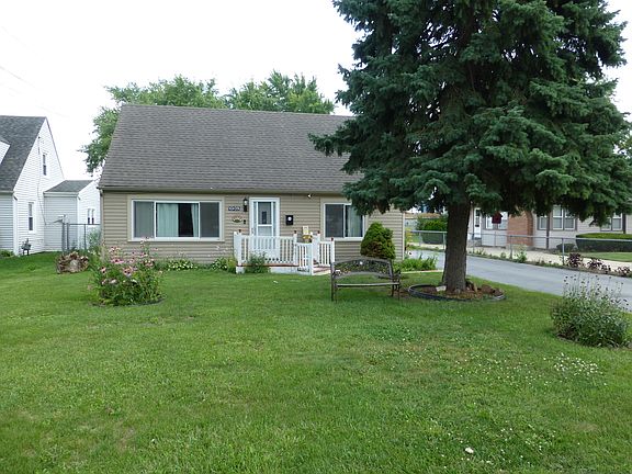 2nd image of 10109 McLean Ave
