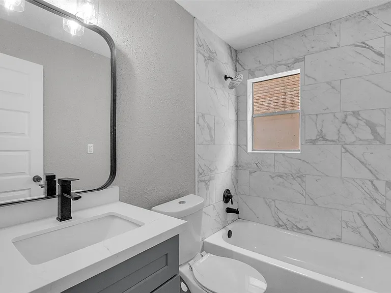 3613 Crane St #4 — Photo 10