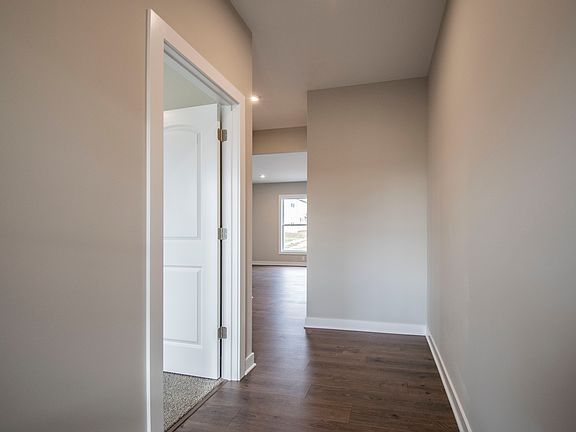4th image of 1081 Quartz Dr Lot 128