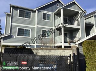 1421 Evergreen Park Dr SW #301, Olympia, WA 98502