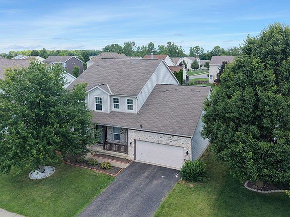 3rd image of 116 Ellington Blvd