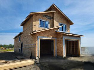 8610 E 128th Ave, Grande Prairie, AB T8X 8C7