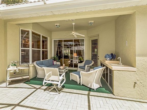 4th image of 400 Wellington Ct