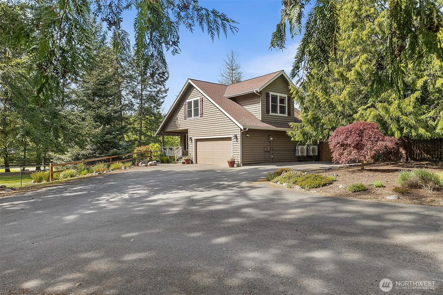 10755 SE Southworth Drive photo 1