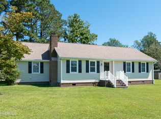 108 Batchelder Rd, New Bern, NC 28560