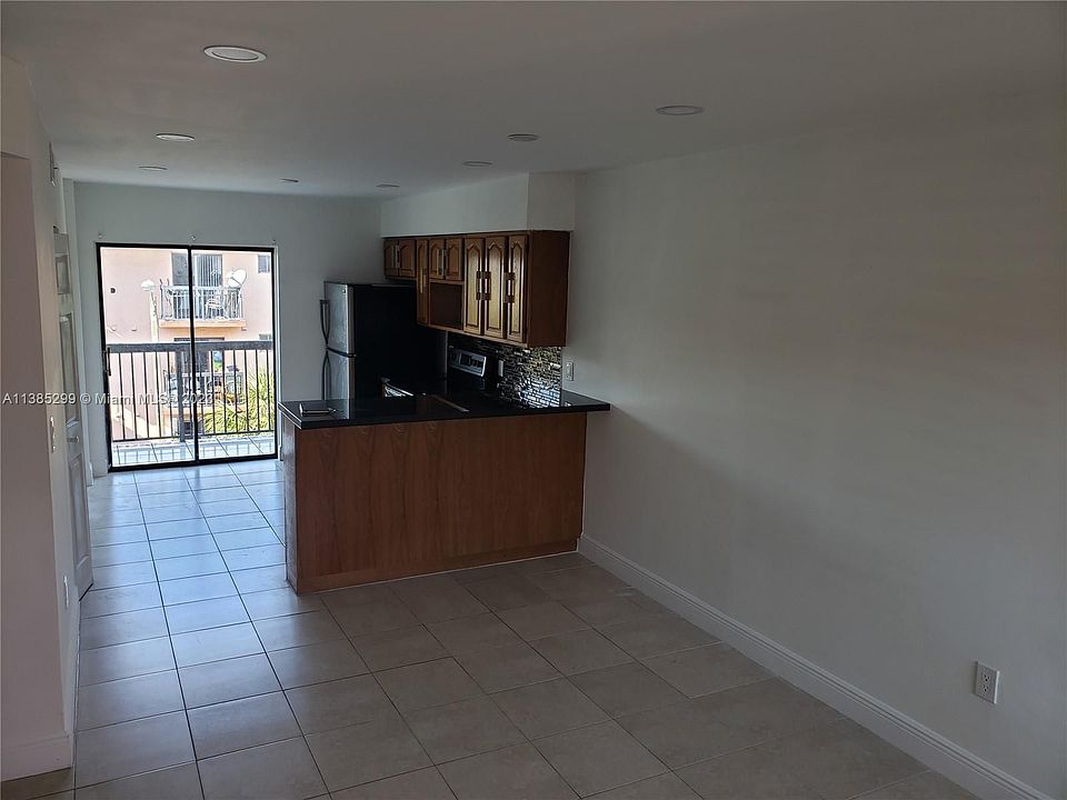 1st image of 5300 W 21st Ct APT 409