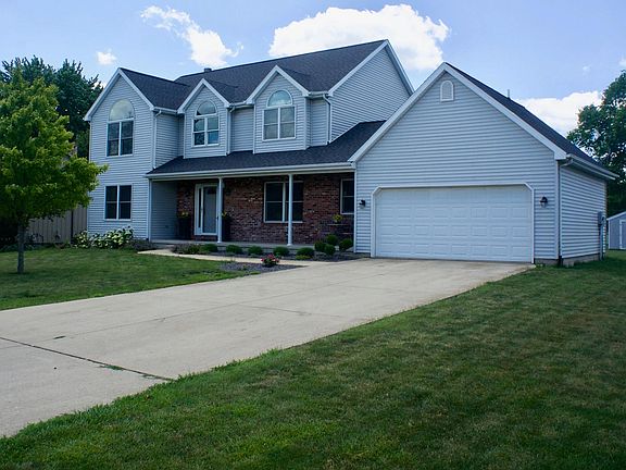 2nd image of 420 N 10th St